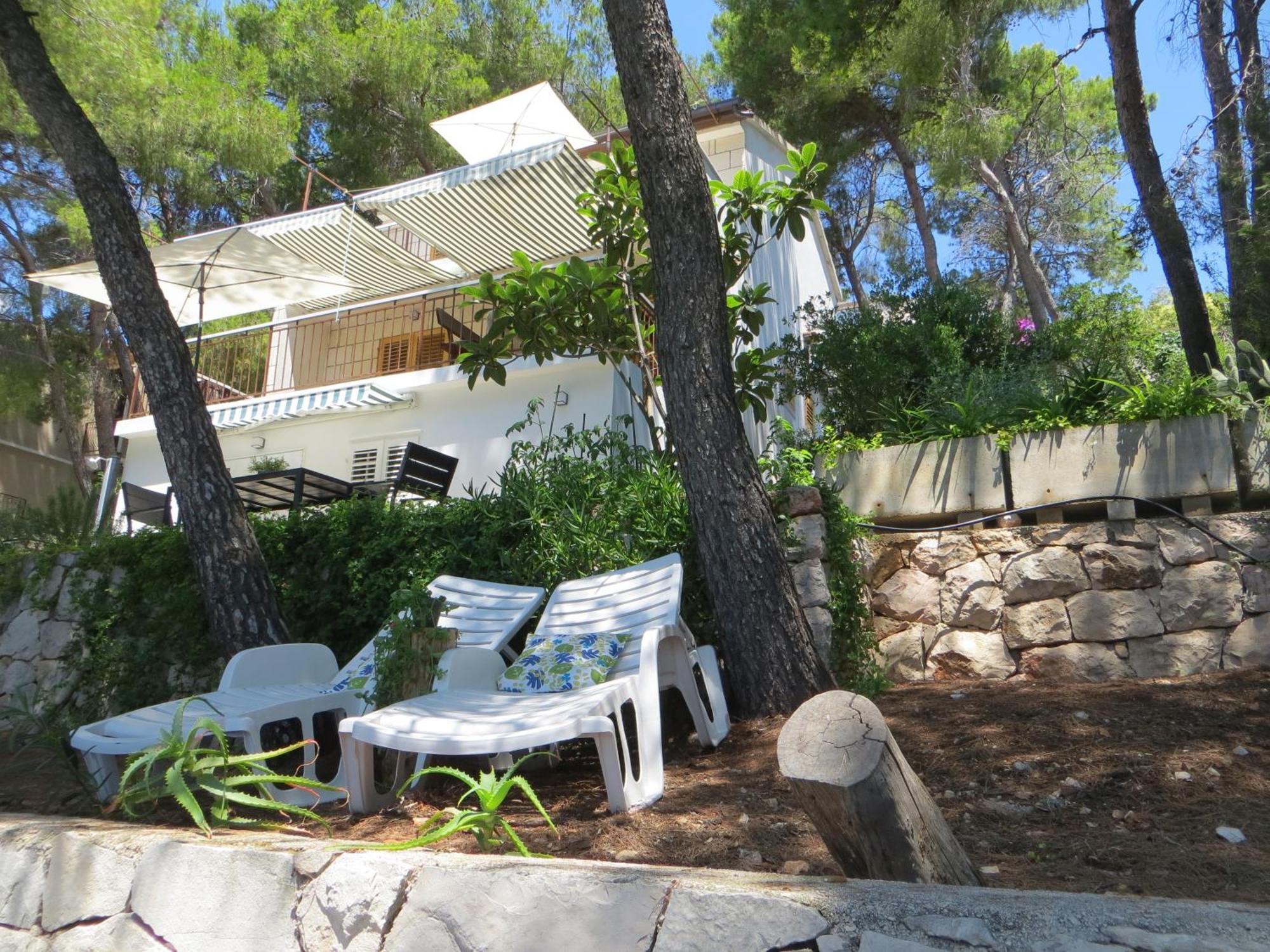 Villa V, 4-Star 2-Floor 1-Apartment Seaside Property With Great Outdoors Prizba Exterior foto